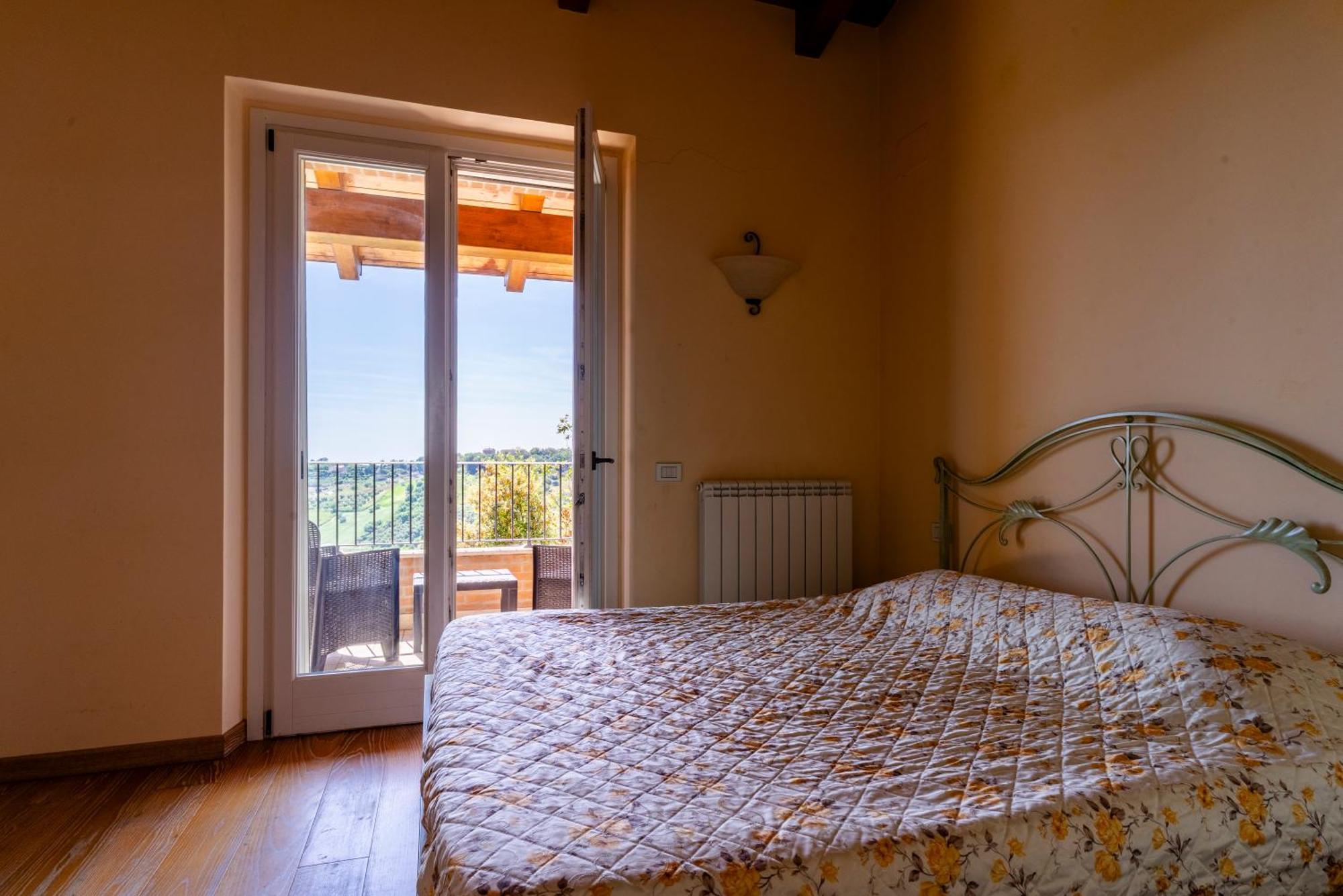 bed&breakfast CASA JO Lapedona Eksteriør billede